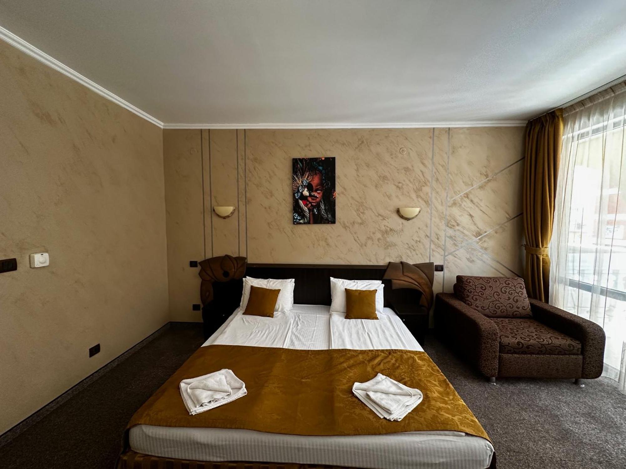Art Babylon Hotel 4*