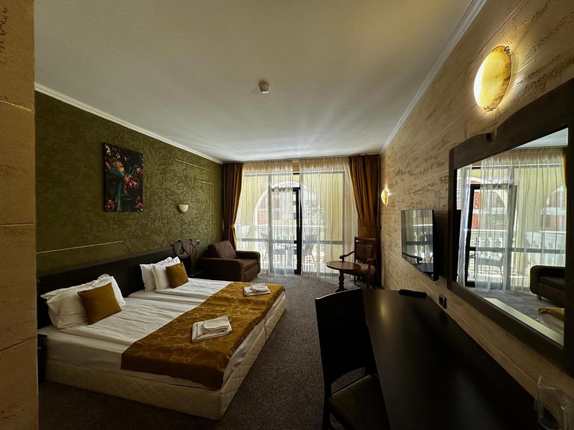 Art Babylon Hotel Slantschew brjag