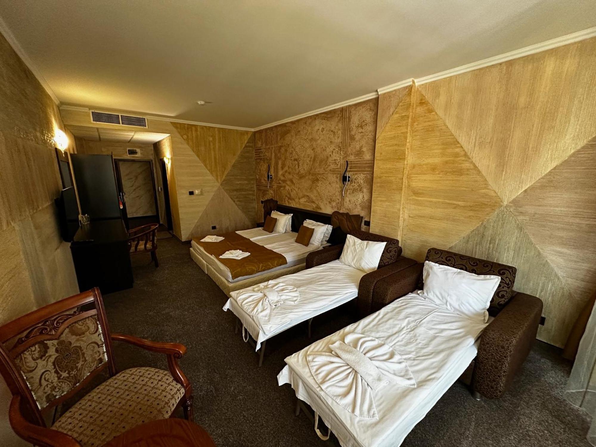 Art Babylon Hotel